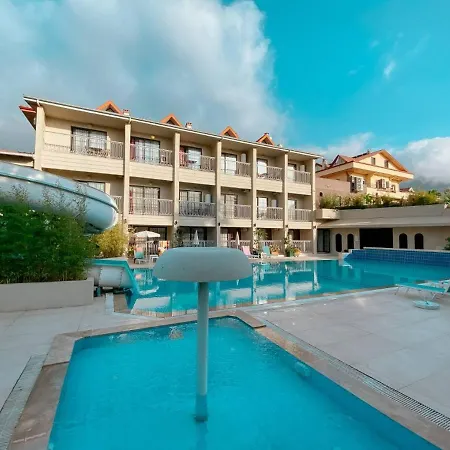 Oludeniz 1+1 Yuzme Havuzlu Ve Jakuzili Modern Yazlik 페티예